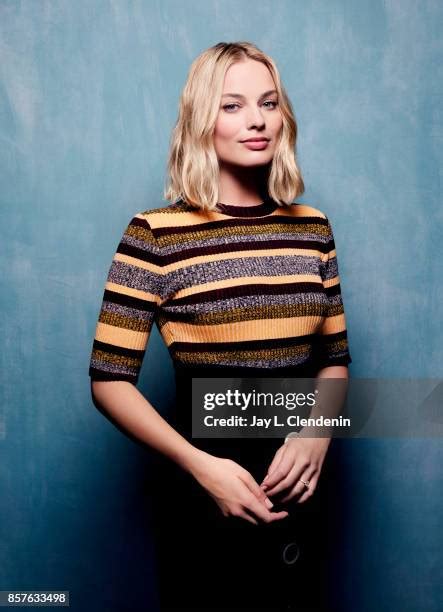 margot robbie pics|24,068 Margot Robbie Photos Stock Photos and High。